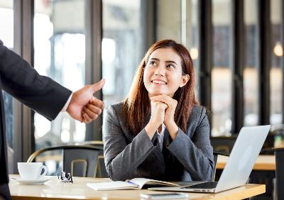 Можно ли перехвалить сотрудников? 